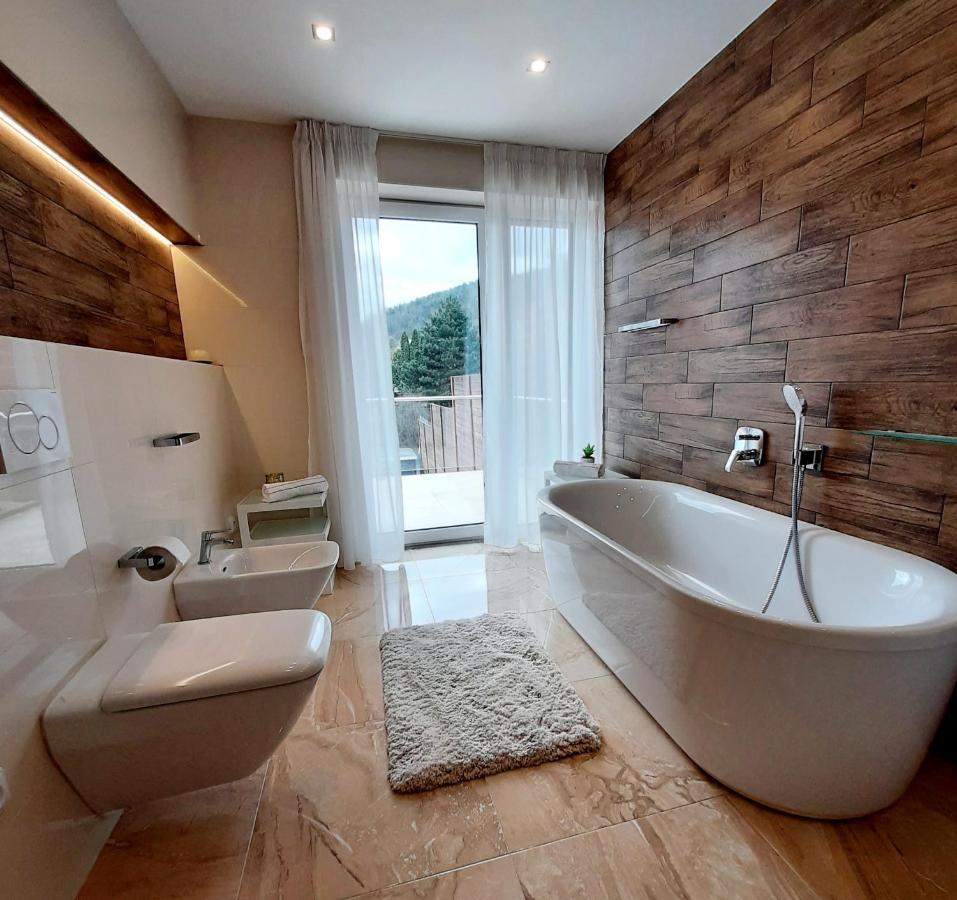 Nobless Apartments Holedna Бърно Екстериор снимка
